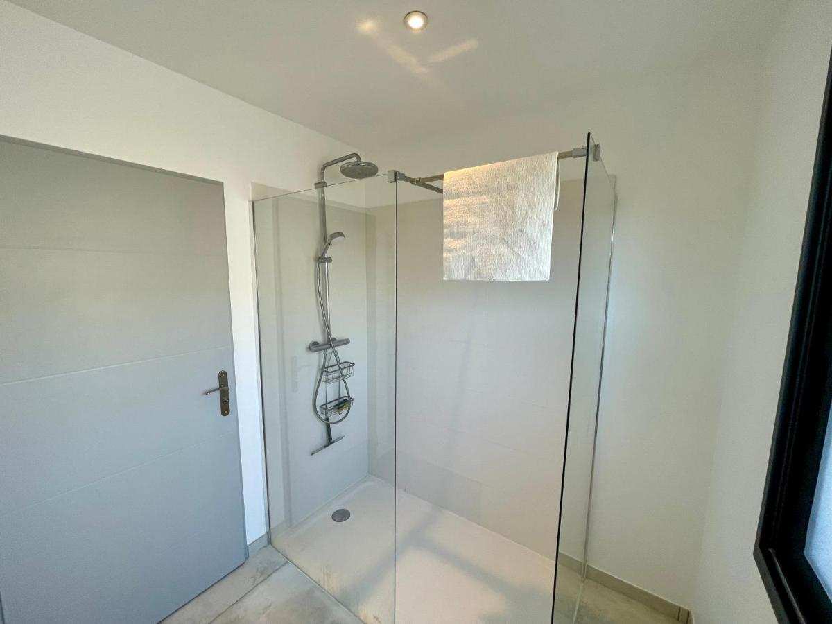 Appartement Luxe Le Levant Hyeres Exterior photo